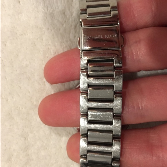 Silver Micheal Kors Watch - Picture 3 of 4